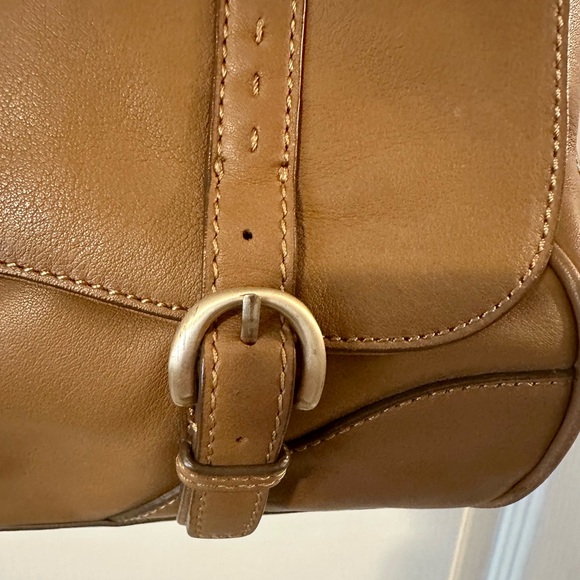 Talbots - Tan Leather Handbag with Gold Buckles - Amazing Condition! - Picture 3 of 10